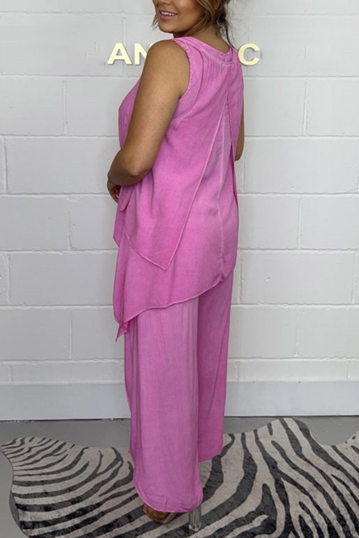 Arolora Solid Color Irregular Three-piece Outfit