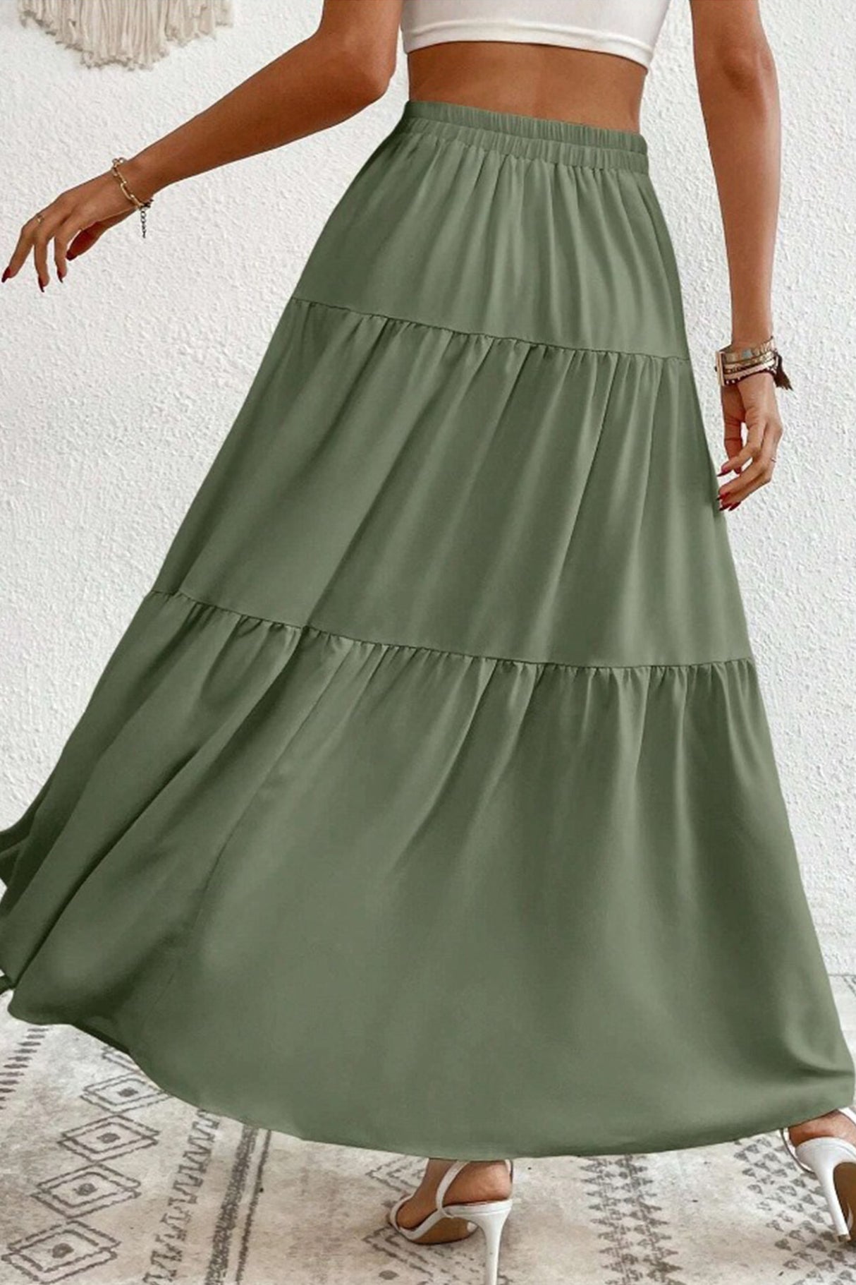 Single-breasted Solid Color Tiered Maxi Skirt