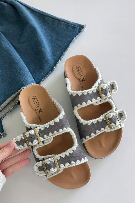 Arolora Candy Color Embroidery Platform Sandals