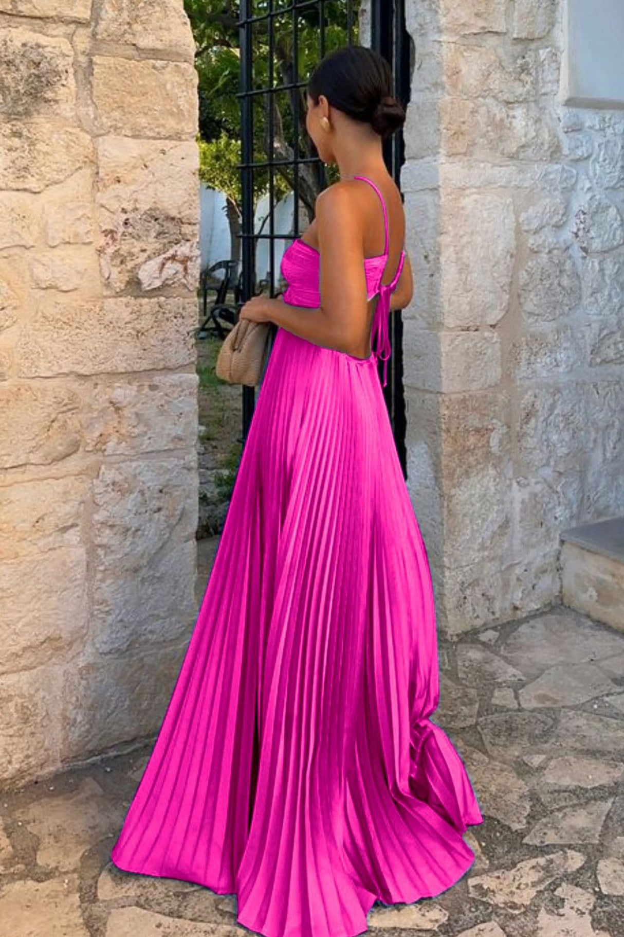 Arolora Halterneck Cutout Pleated Maxi Dress