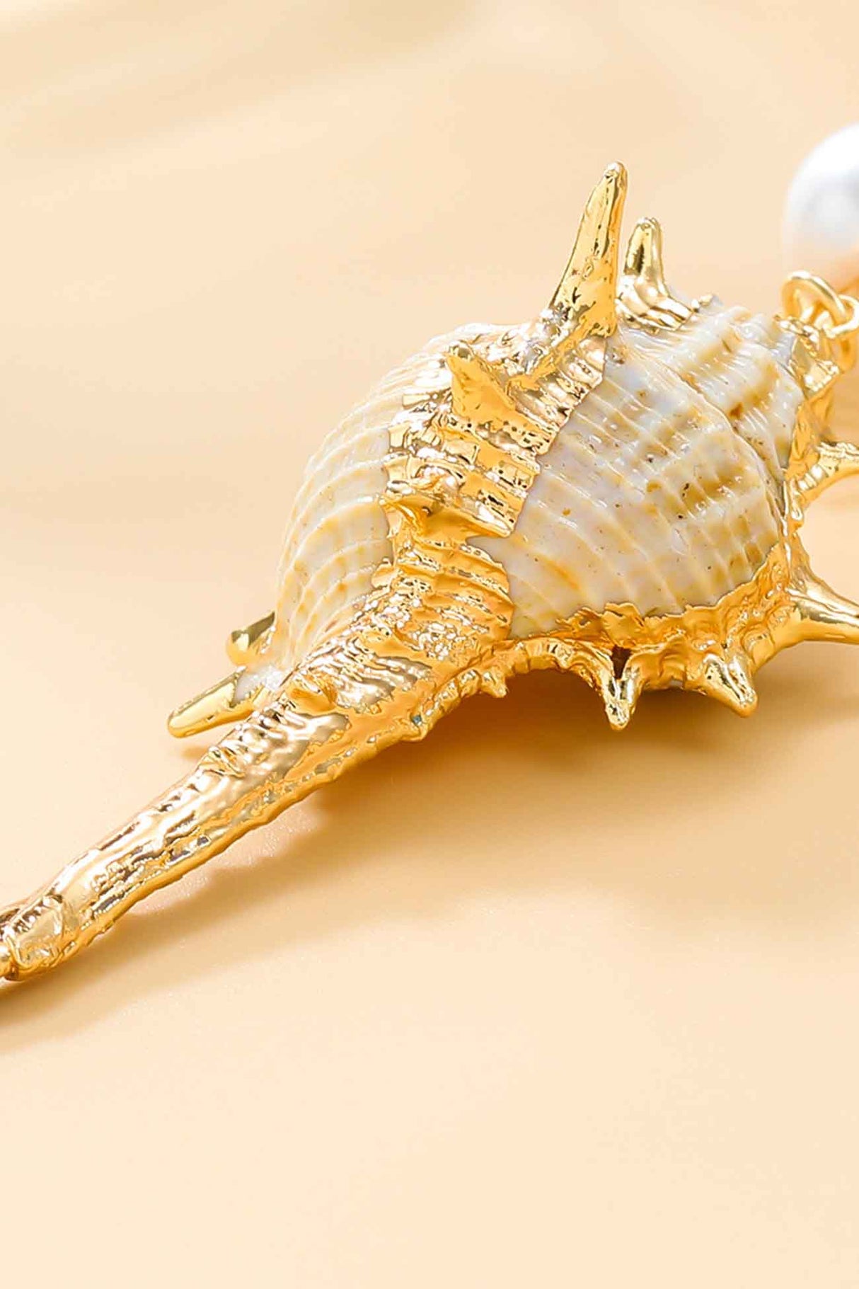 Shell Pearl Floral Earrings