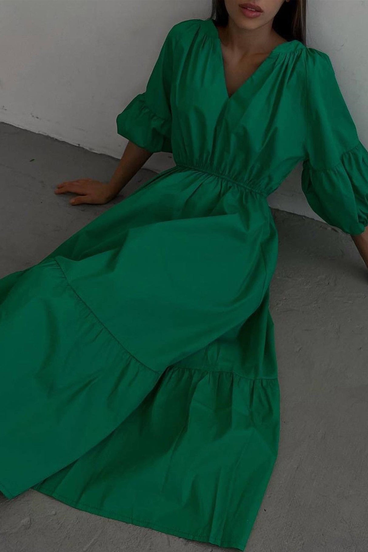 Arolora Half Sleeve V Neck High Waist Midi Dress