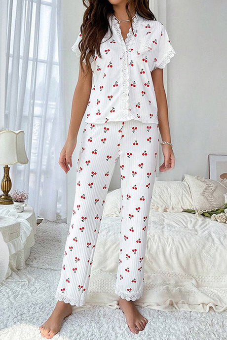 Arolora Lace Stitching Short-Sleeved Printed Loungewear