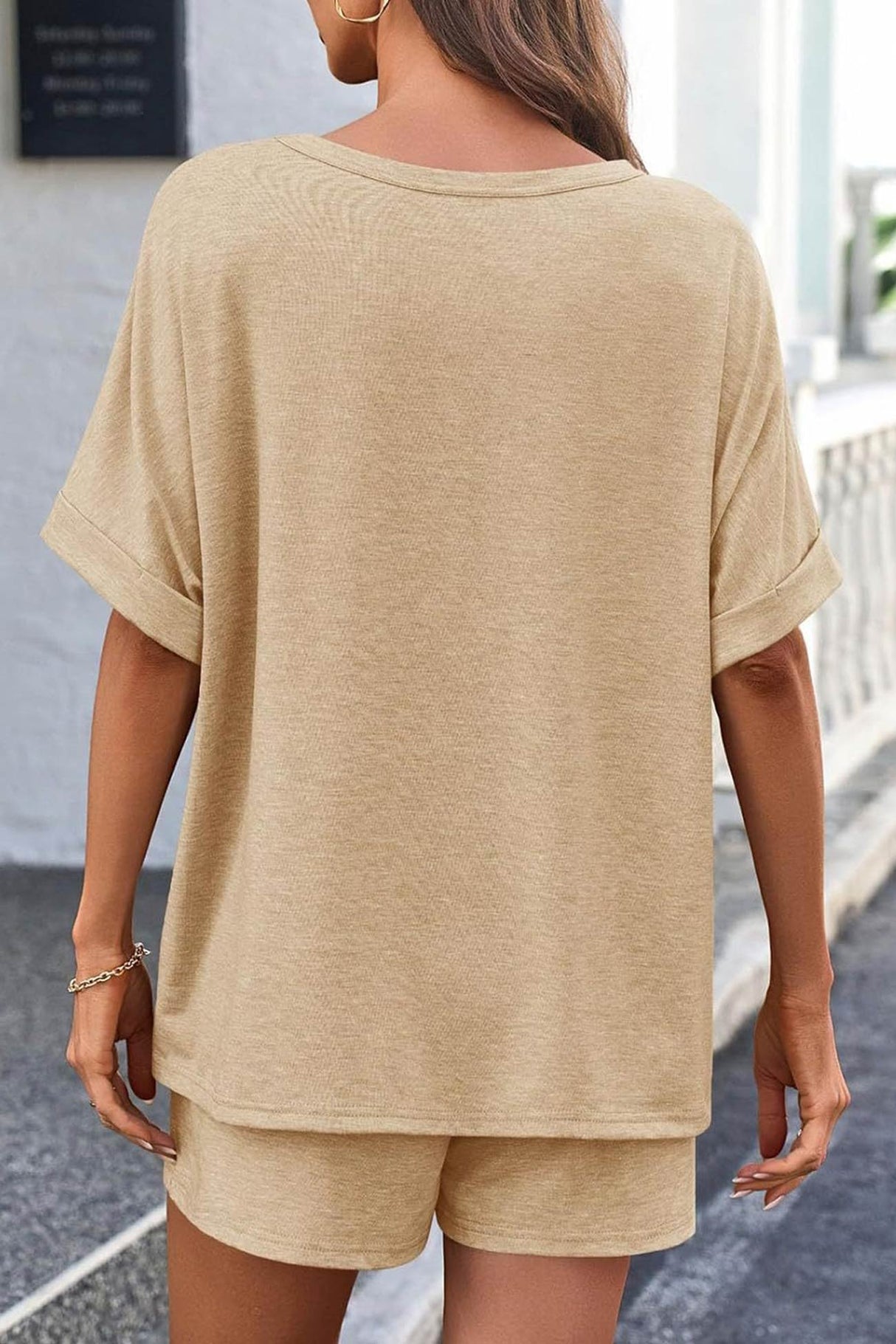 Arolora Solid Color Bat Sleeve T-shirt Shorts Set