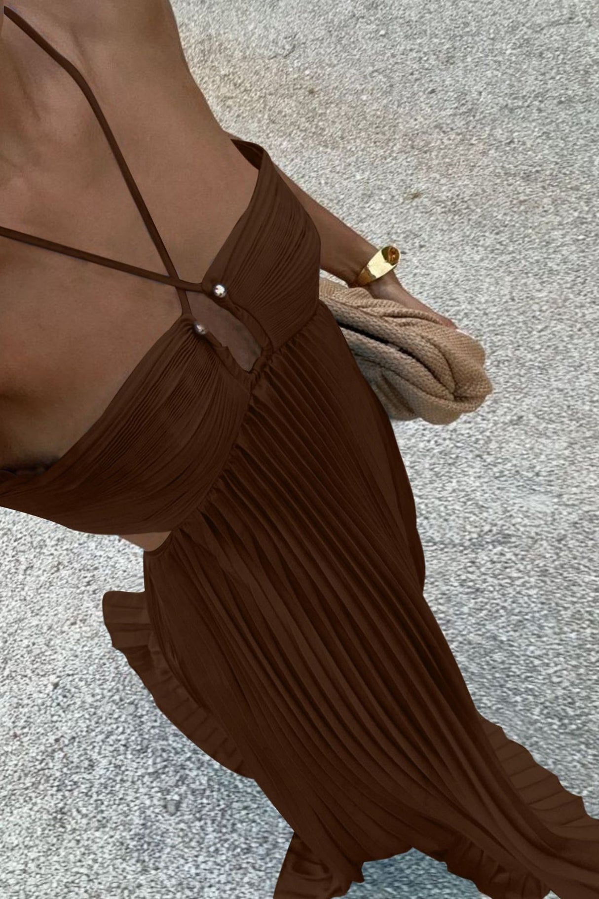 Arolora Halterneck Cutout Pleated Maxi Dress