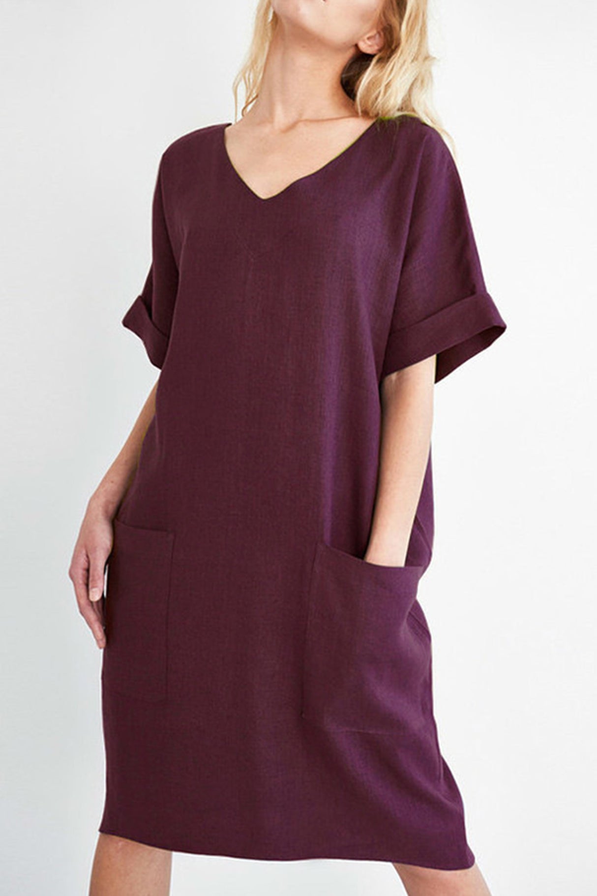 Arolora V-Neck Short Sleeve Pocketed Cotton Dress