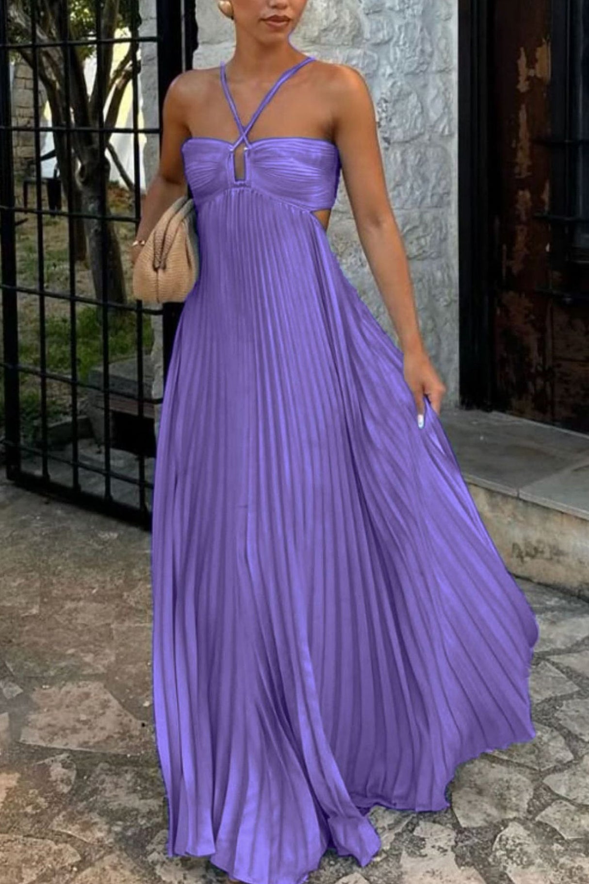 Arolora Halterneck Cutout Pleated Maxi Dress