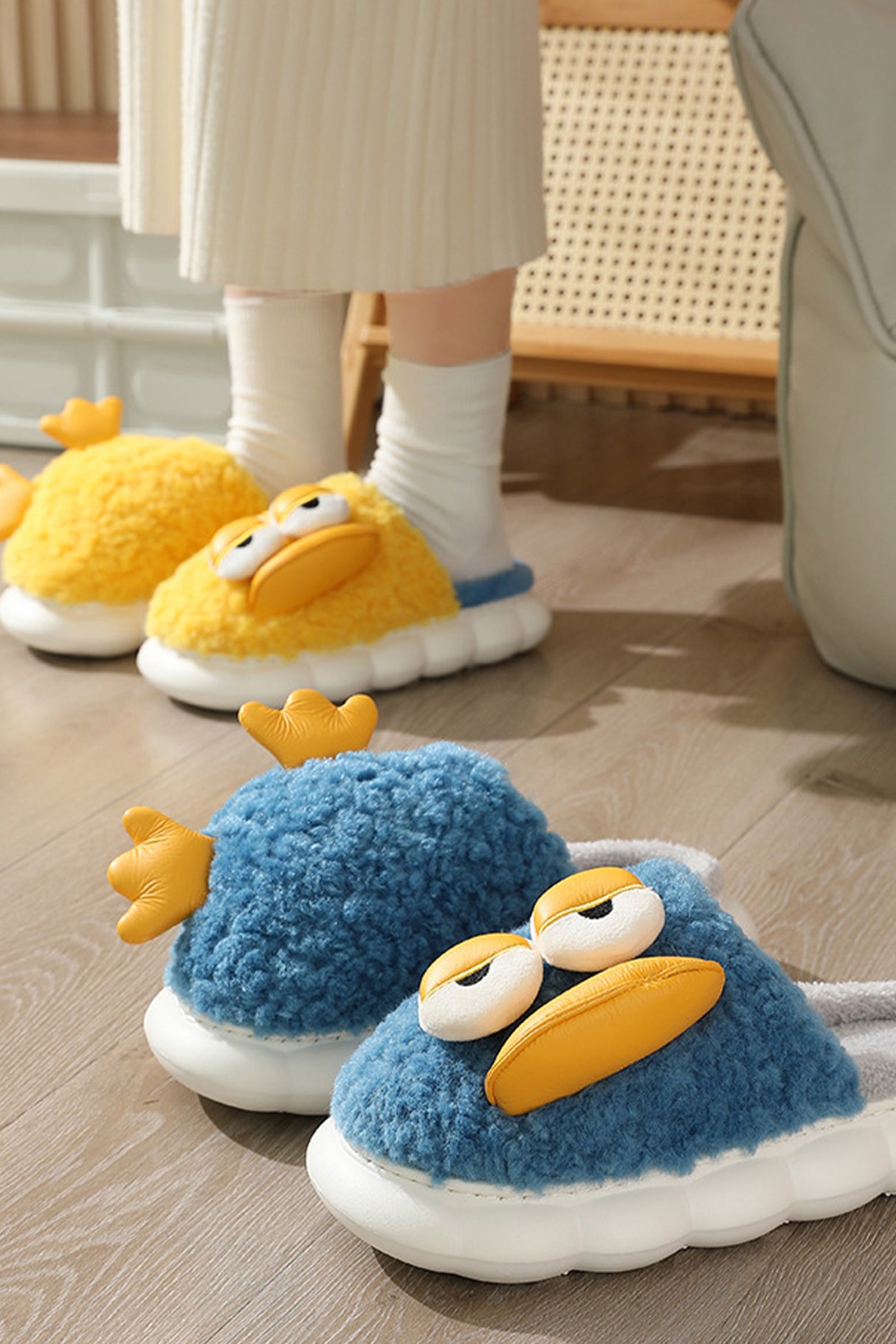 Cute Duck Slip-on Fuzzy Slippers