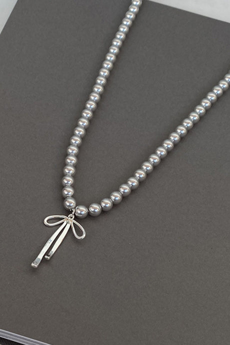 Bow Pendant Grey Pearl Necklace