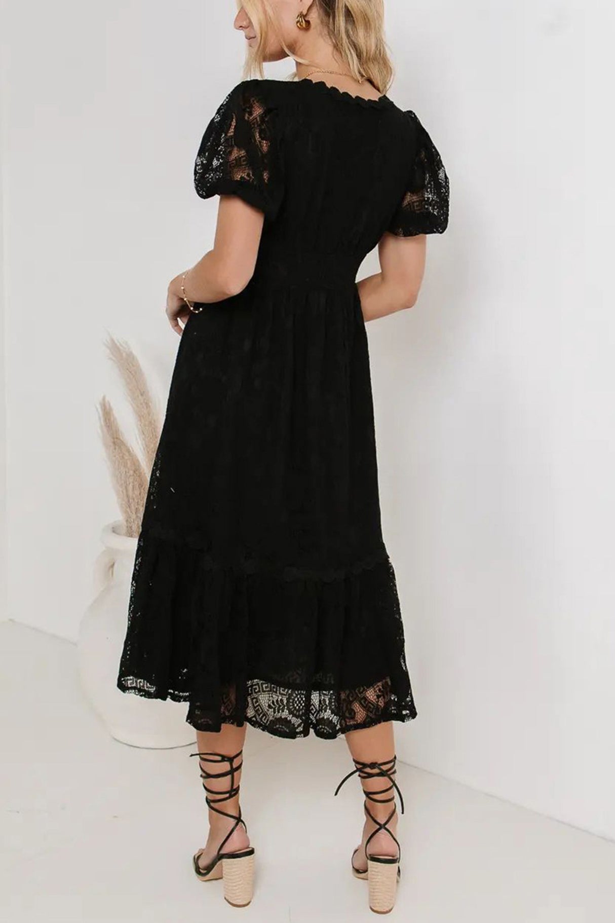 Arolora Lace Single-breasted Midi Dress