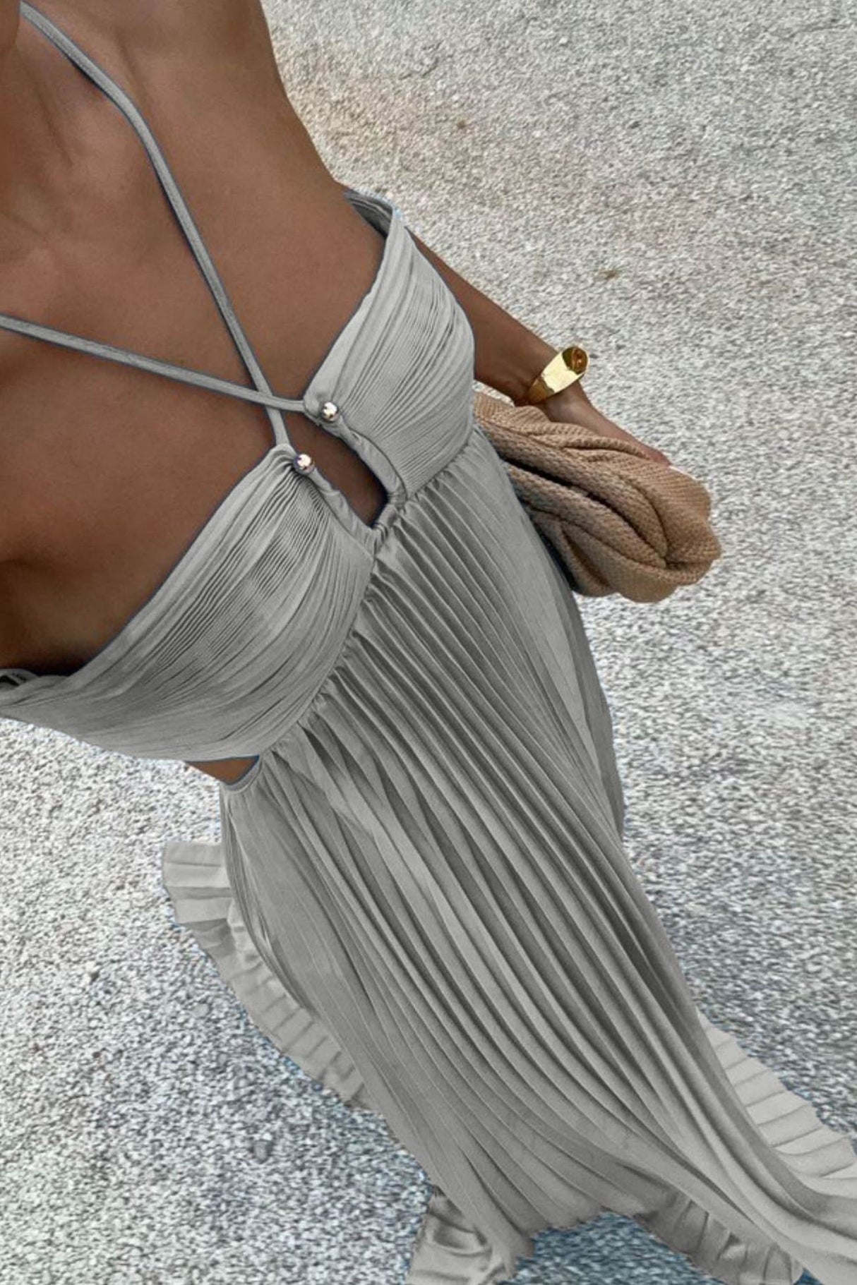 Arolora Halterneck Cutout Pleated Maxi Dress