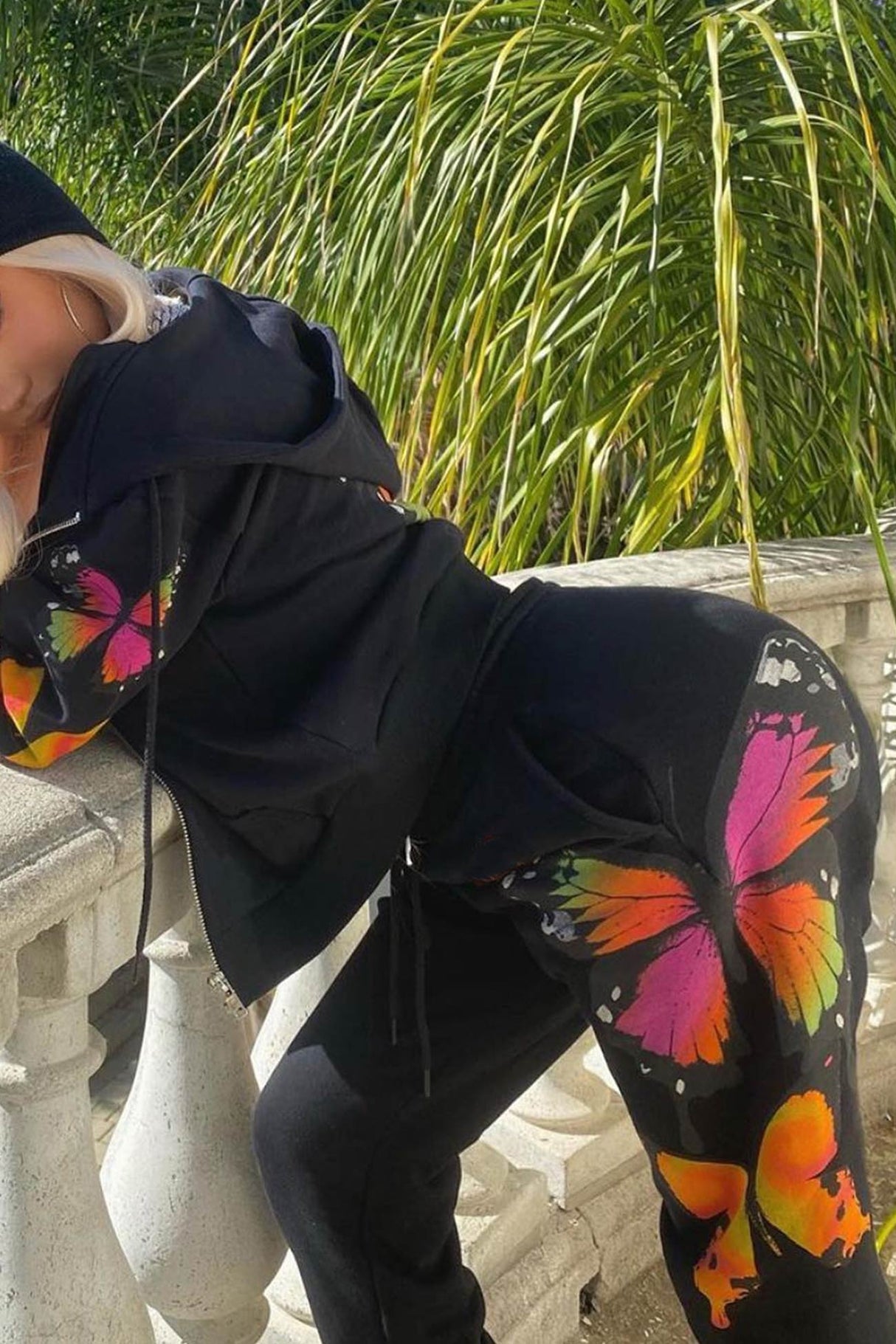 Arolora Butterfly Print Zip-up Hoodie Sweatpants Set