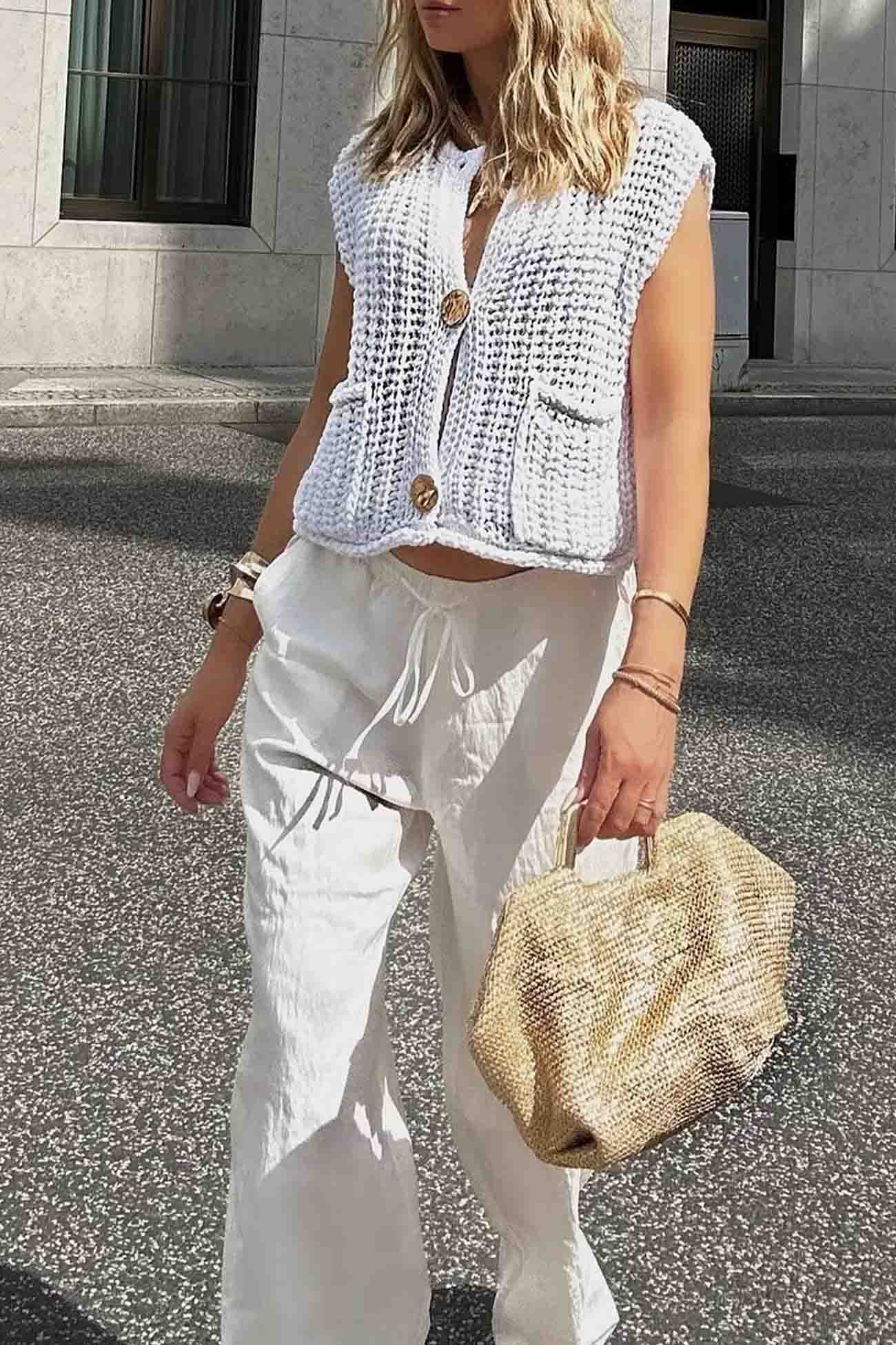 Arolora button-front-sleeveless-pocket-knit-cardigan