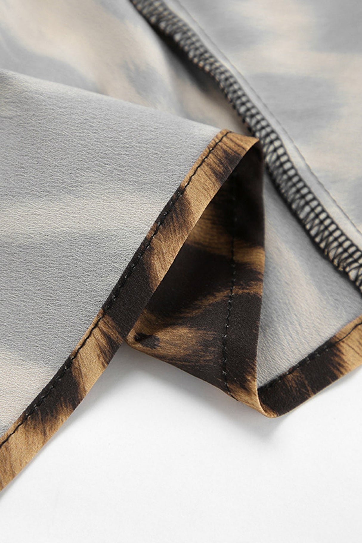 Arolora chiffon-leopard-print-fishtail-midi-skirt