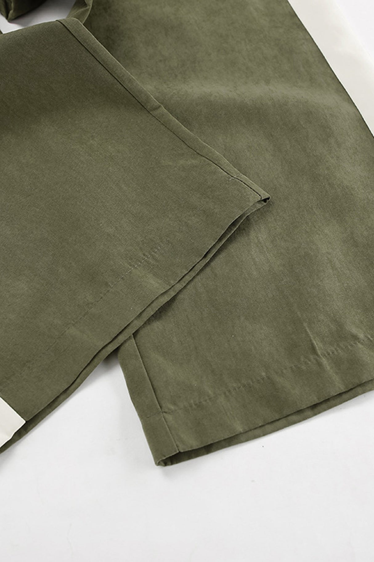 Contrast Stand Neck Tracksuits