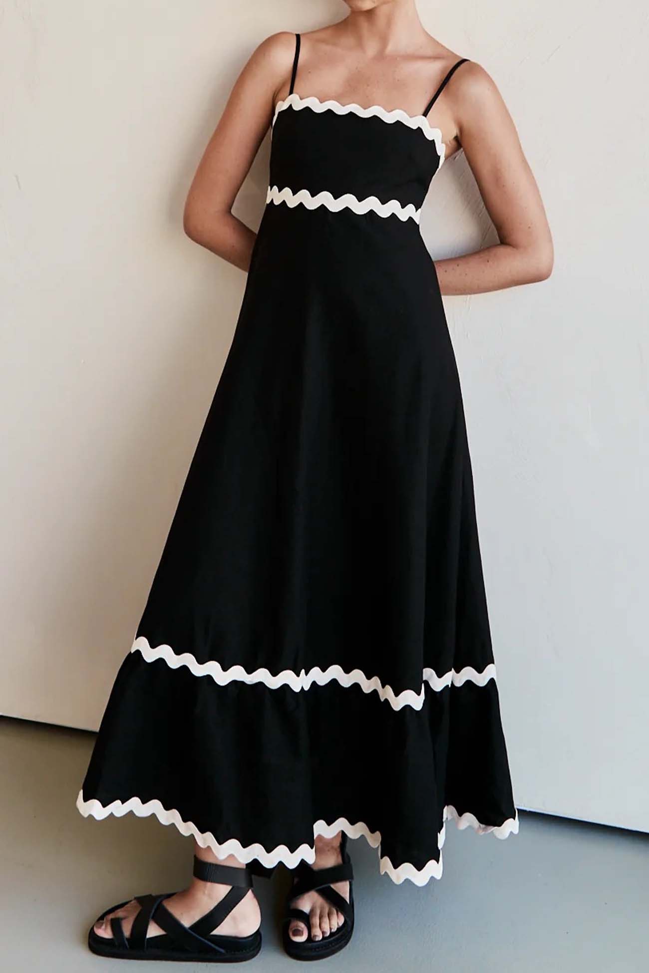 Contrast Spaghetti Strap Tiered Cami Dress