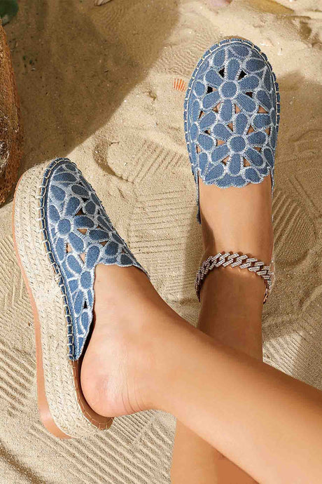 Flower Hollow Out Platform Sandals