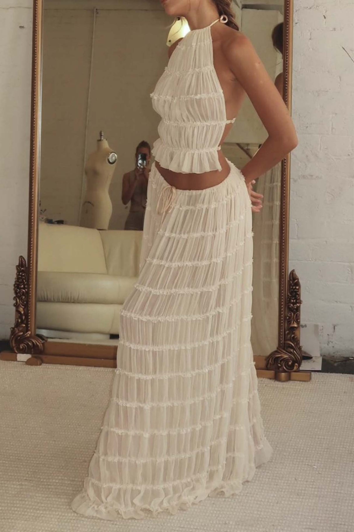 Halterneck Backless Pleated Tiered Skirt Two-piece Set