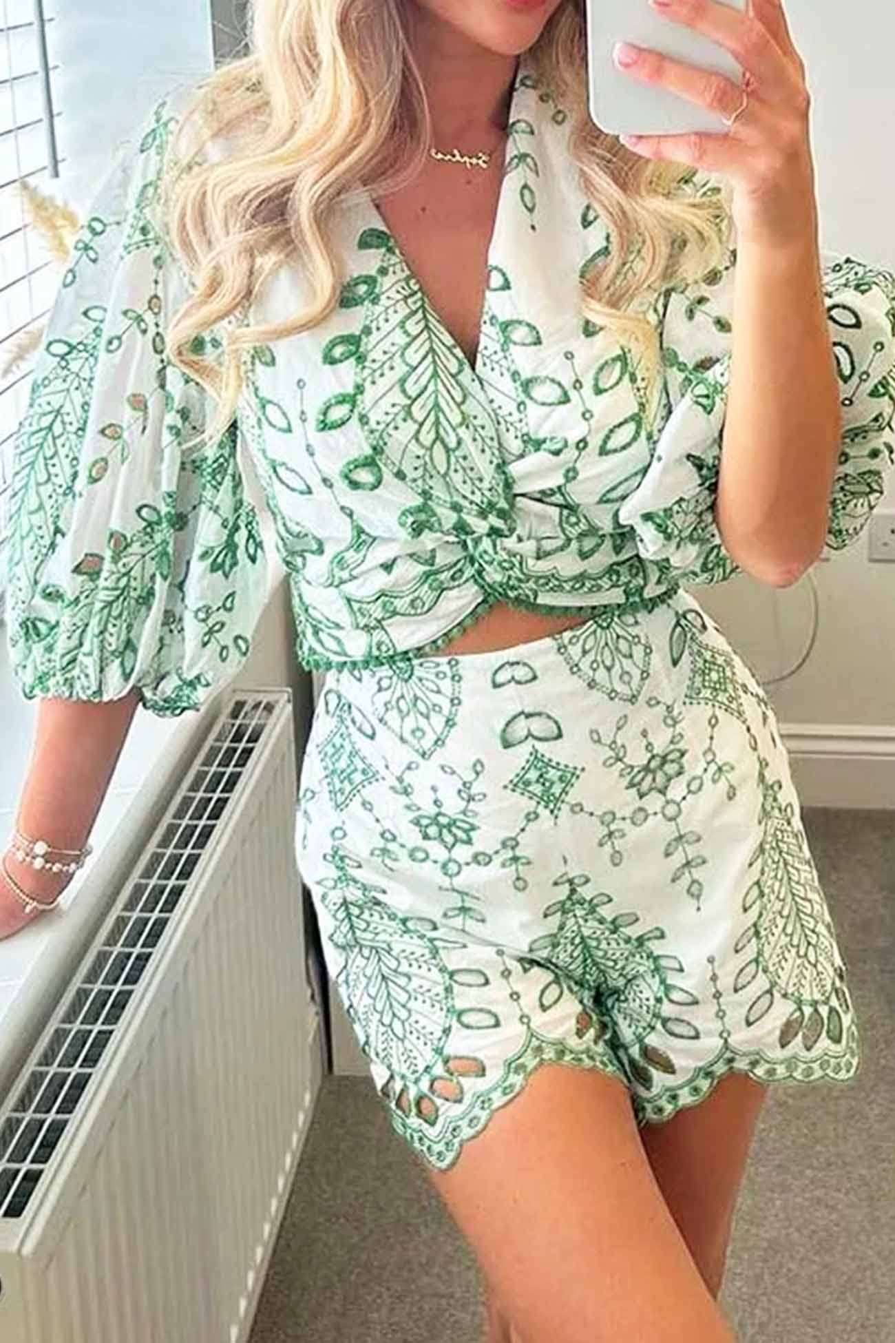 Hollow Embroidery V Neck Twisted Shorts Set