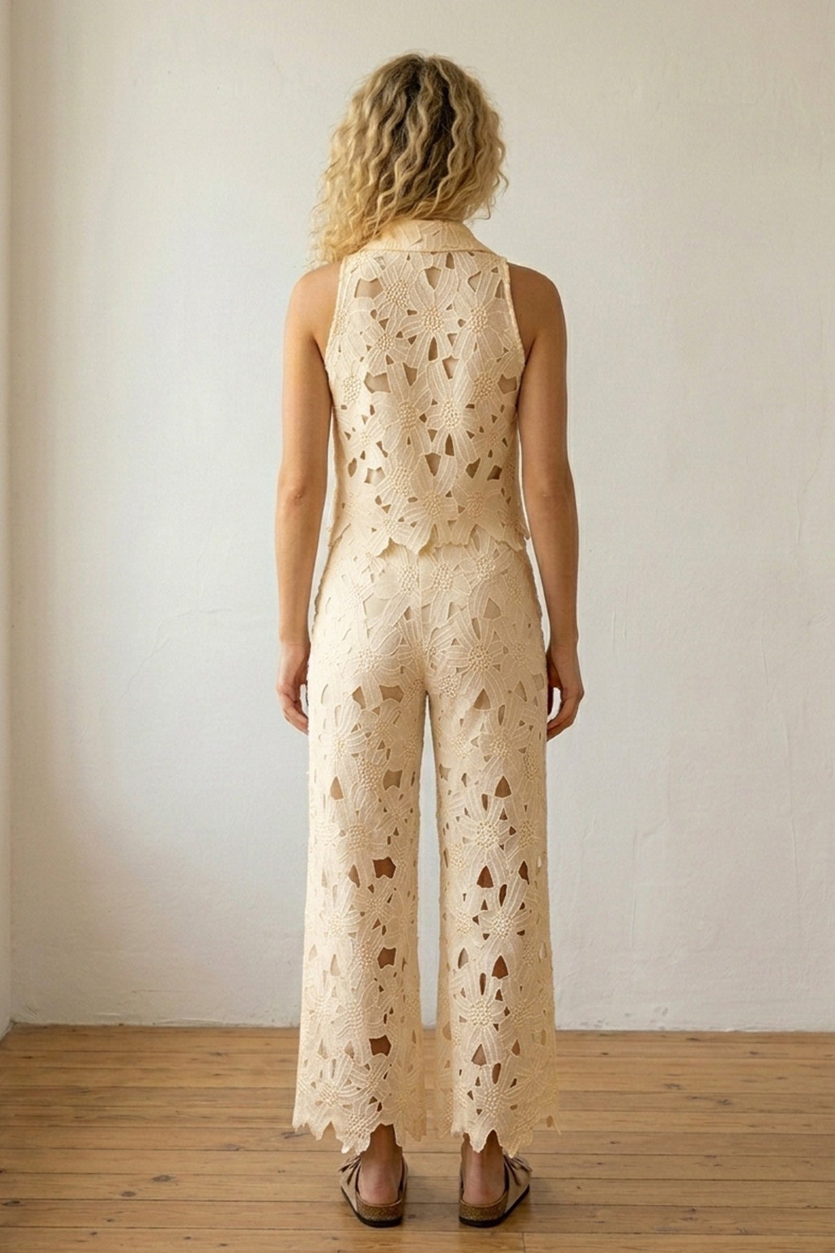 Lapel Hollow Out Lace Vest Pants Set
