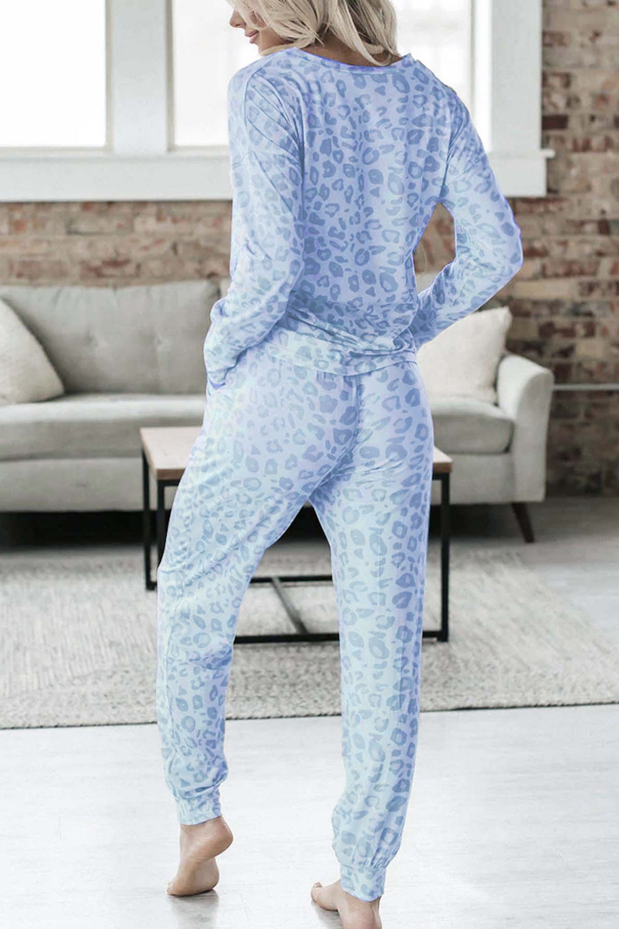 Arolora Leopard Print V Neck Long Sleeve Loungewear