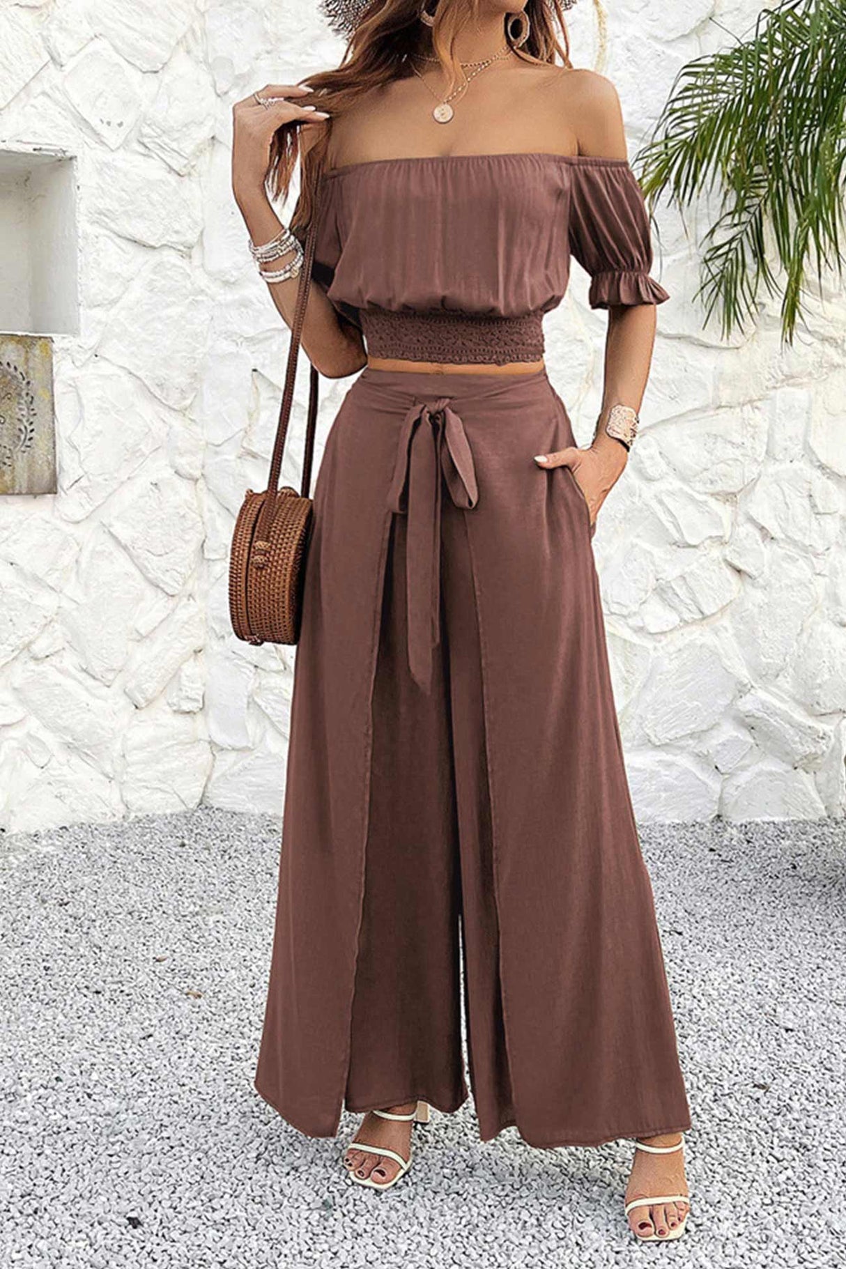 Arolora off-shoulder-crop-top-tie-up-pants-suits