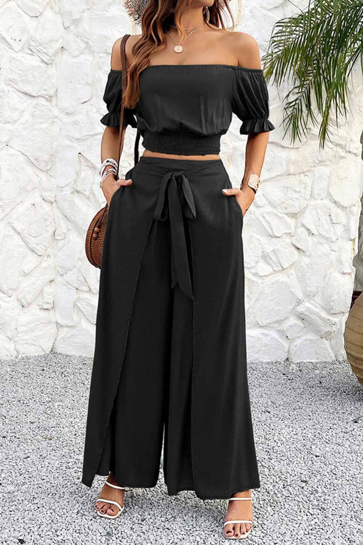 Arolora off-shoulder-crop-top-tie-up-pants-suits