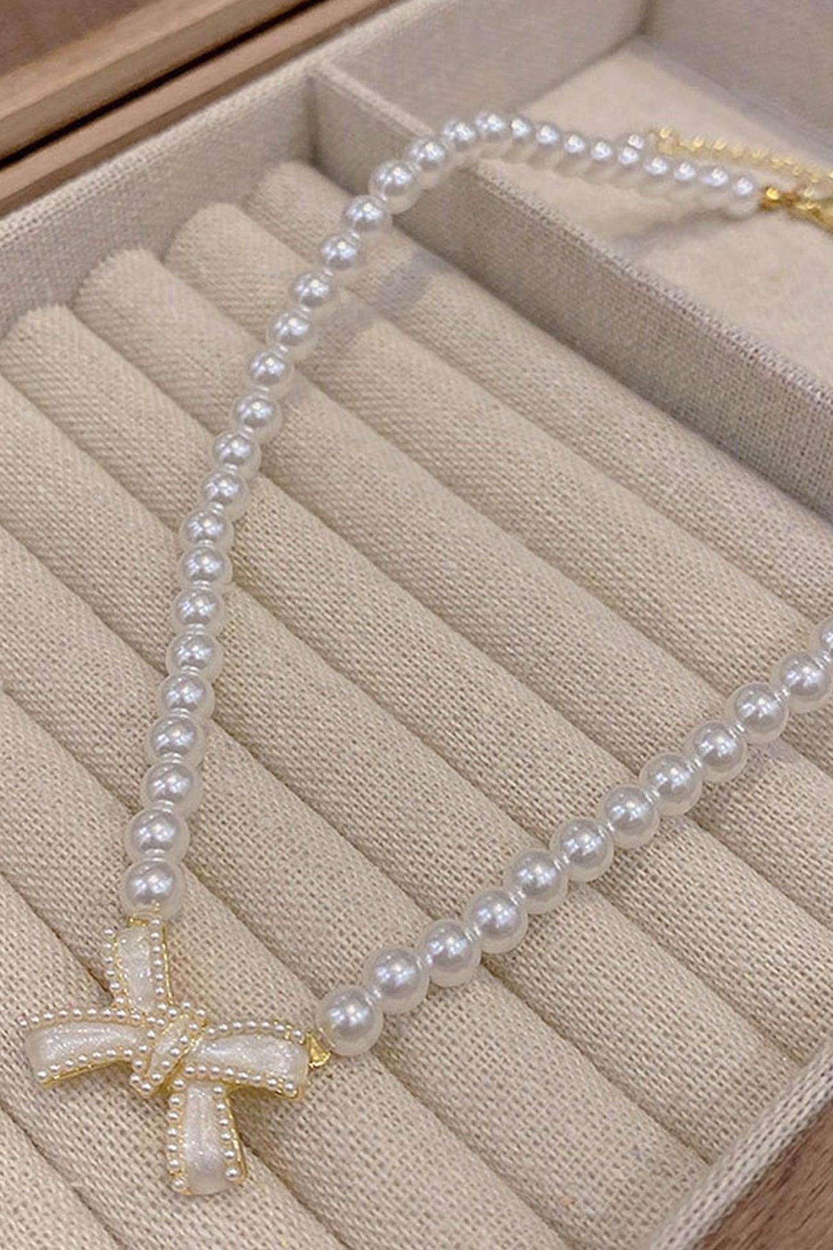 Pearl Bow Necklace