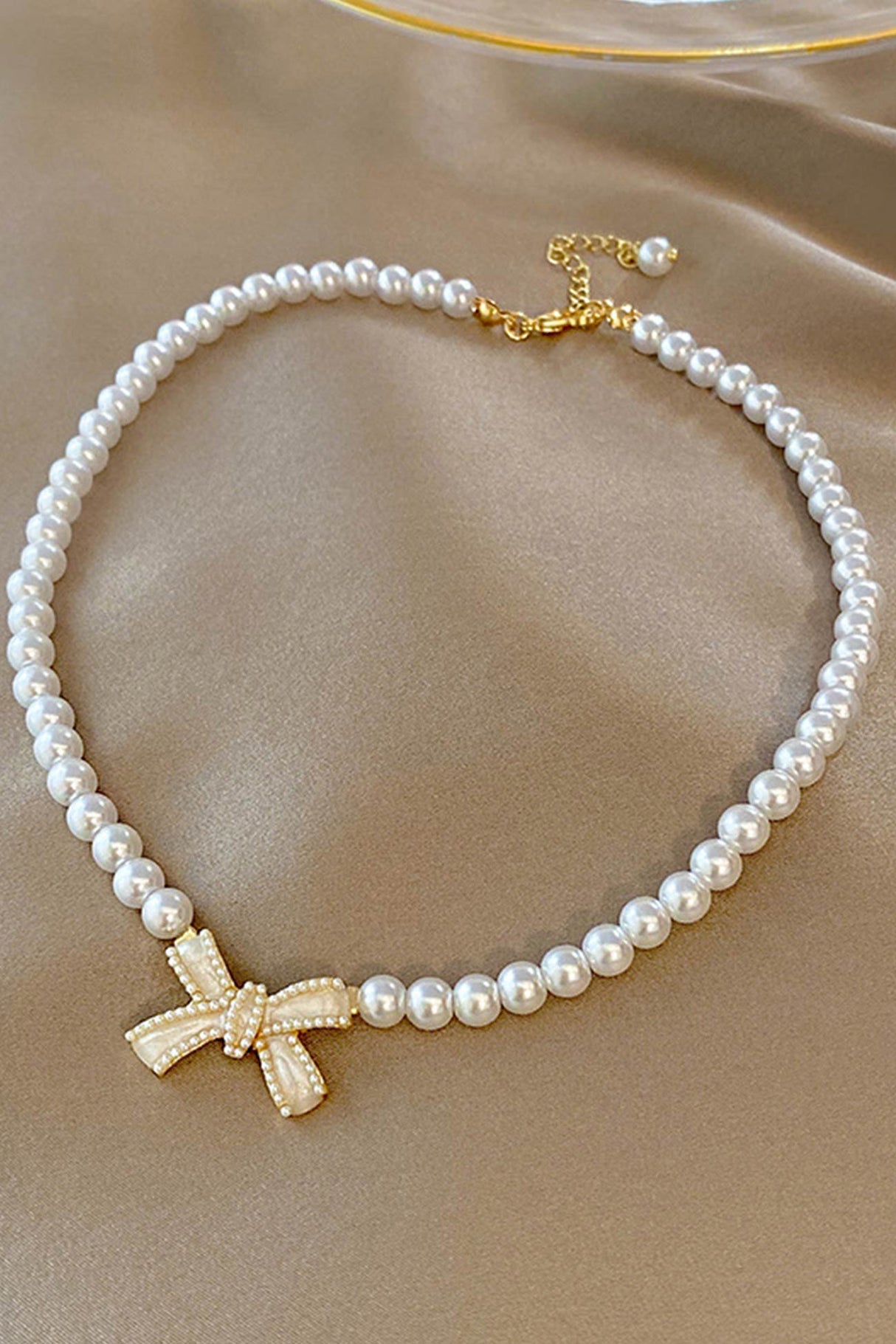 Pearl Bow Necklace