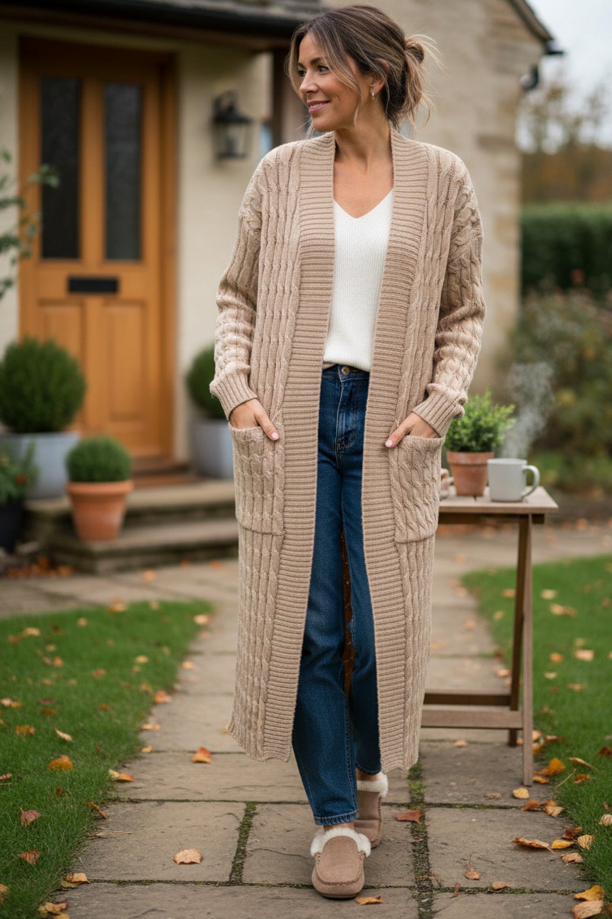 Pocketed Cable Knit Long Cardigan