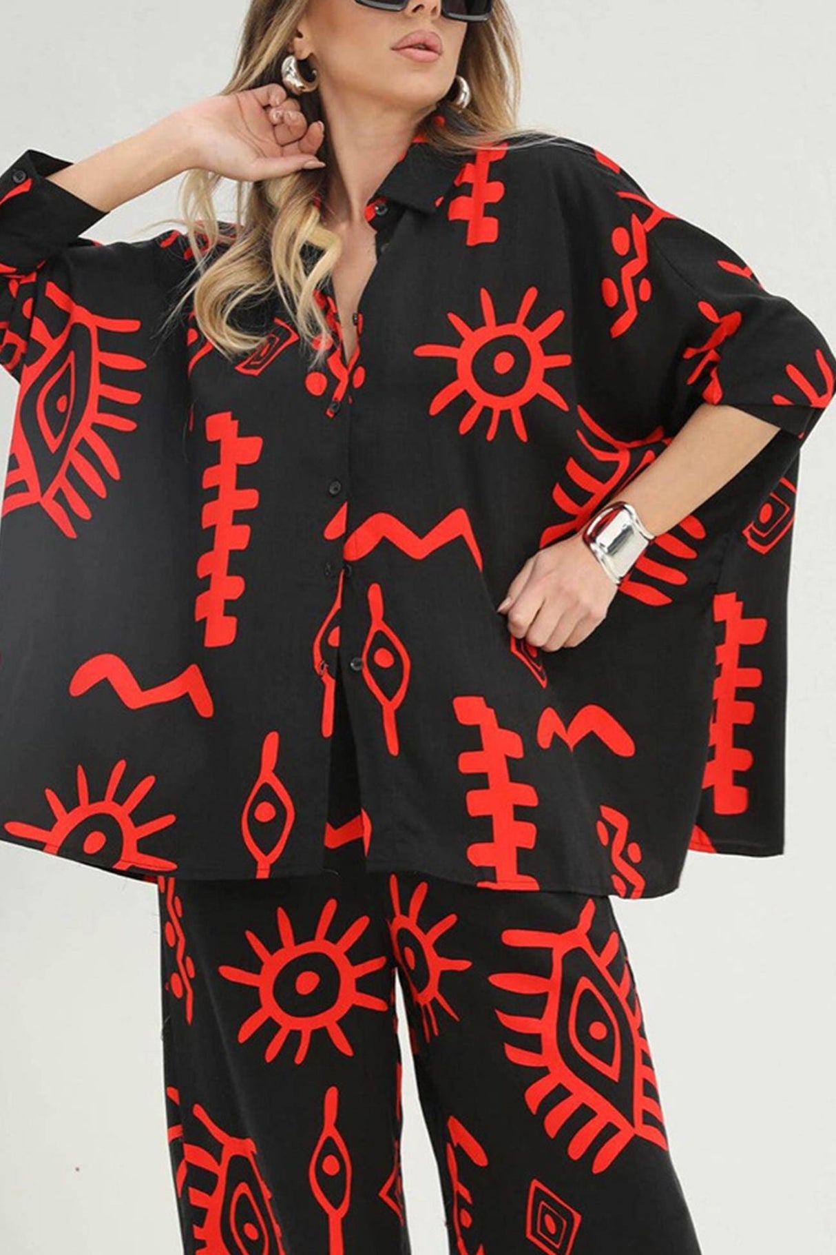 Arolora printed-bat-sleeve-loose-shirt-suits