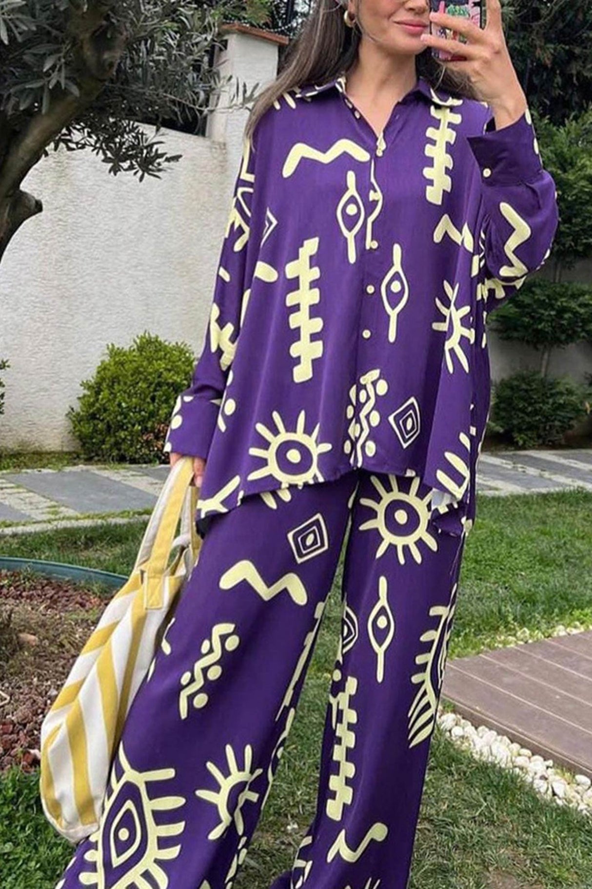 Arolora printed-bat-sleeve-loose-shirt-suits