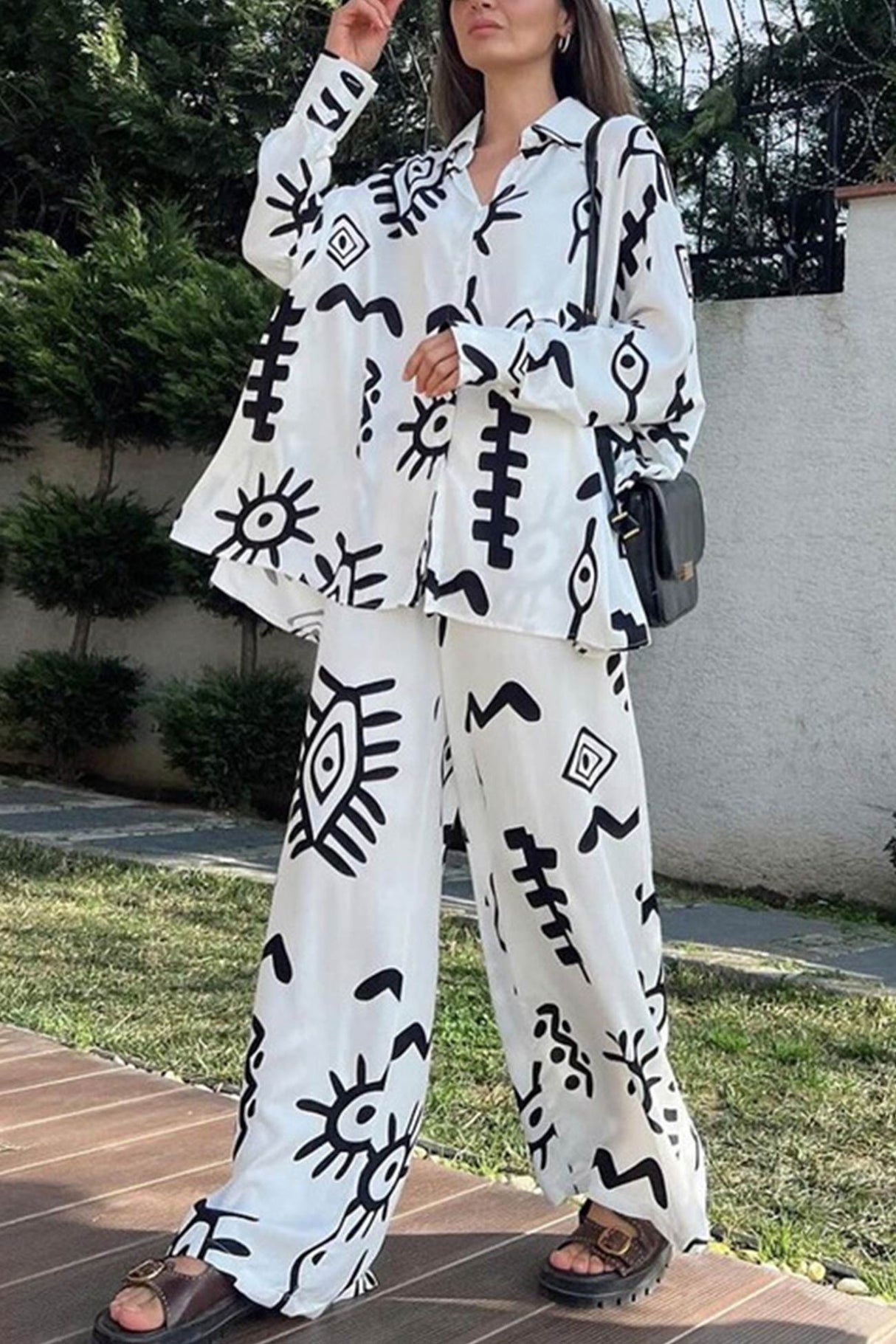 Arolora printed-bat-sleeve-loose-shirt-suits