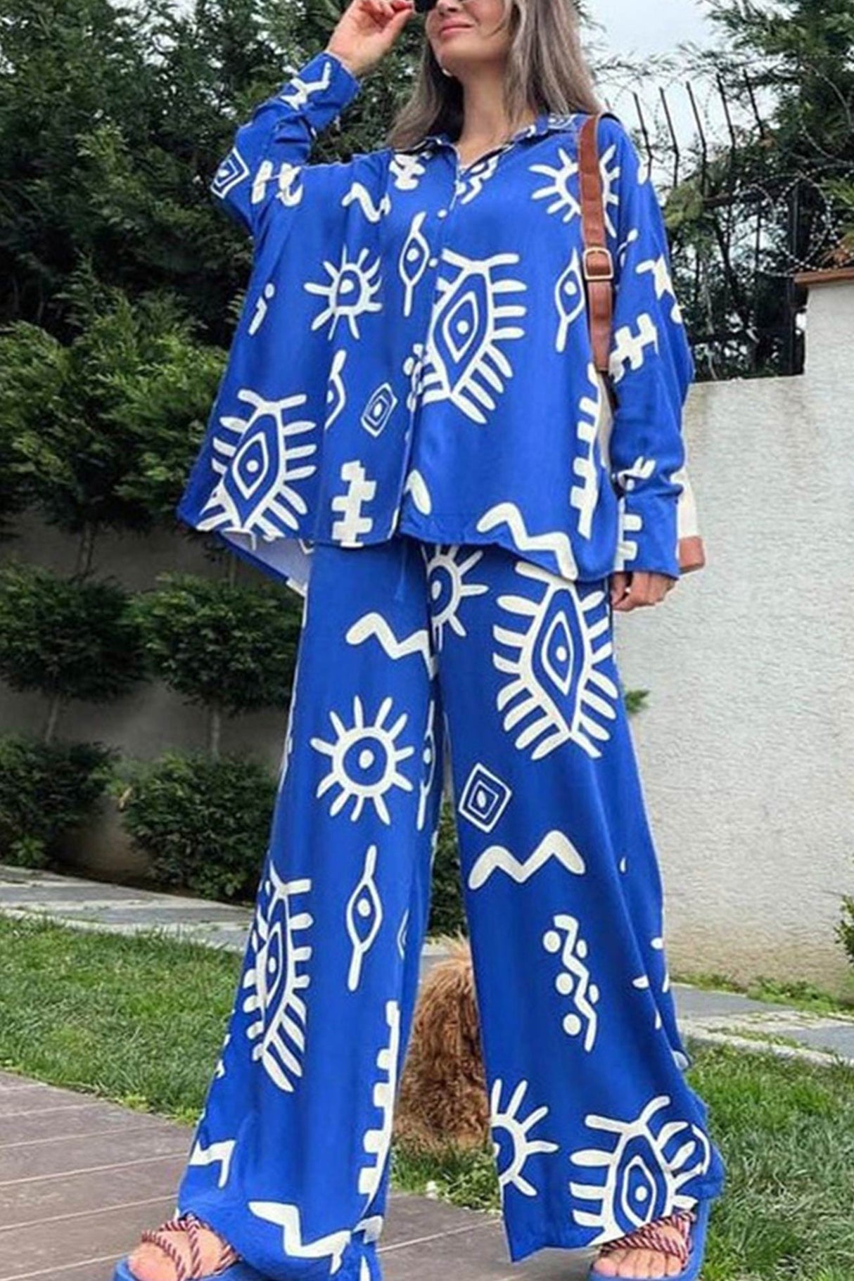 Arolora printed-bat-sleeve-loose-shirt-suits