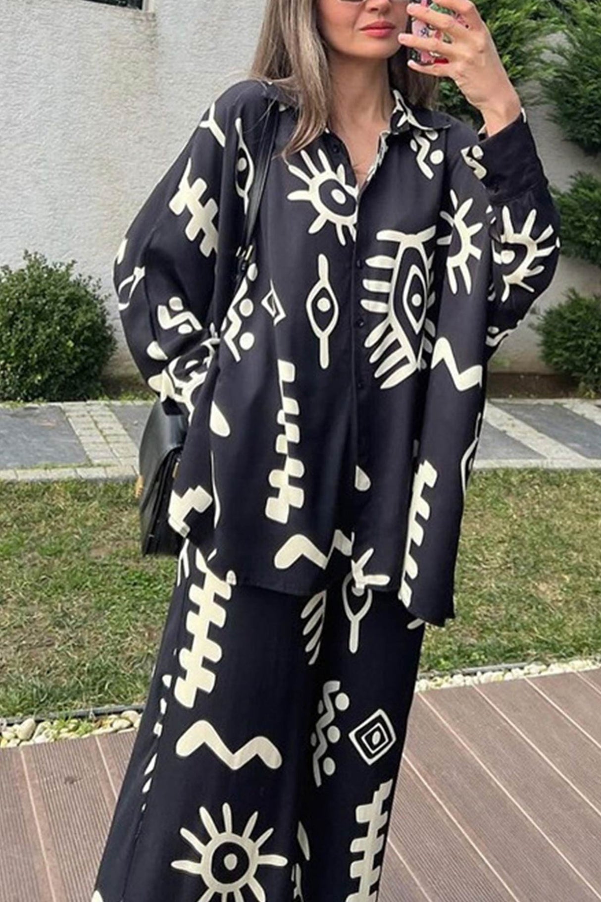 Arolora printed-bat-sleeve-loose-shirt-suits