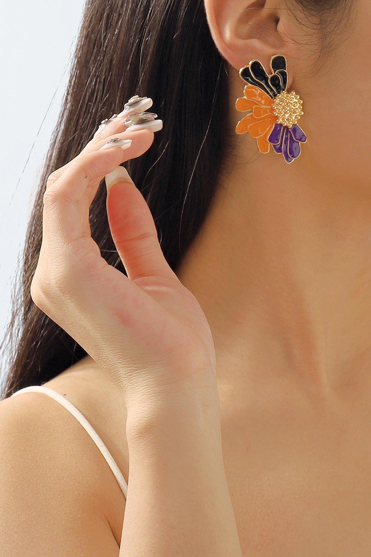 Retro Alloy Flower Stud Earrings