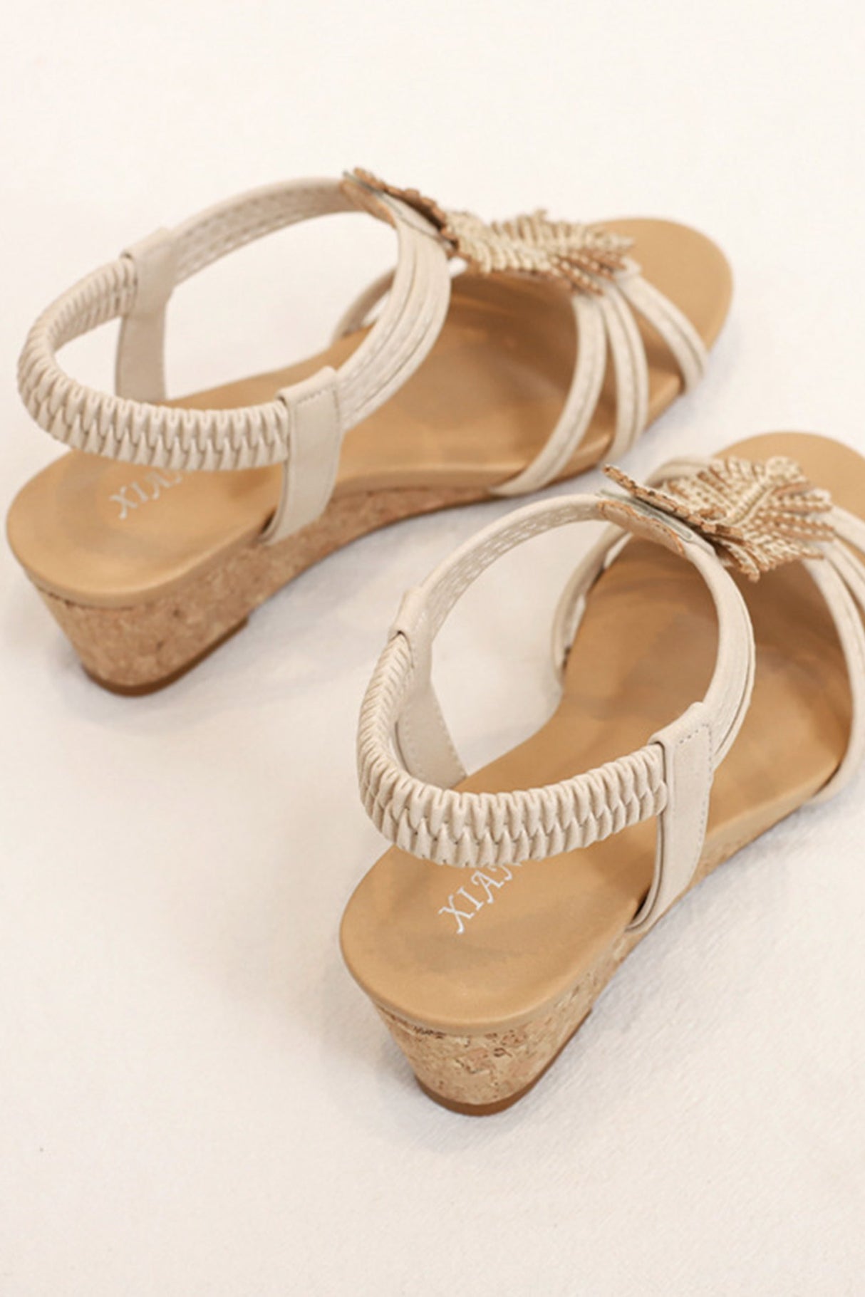 Rhinestone Feather Pattern Wedges Sandals