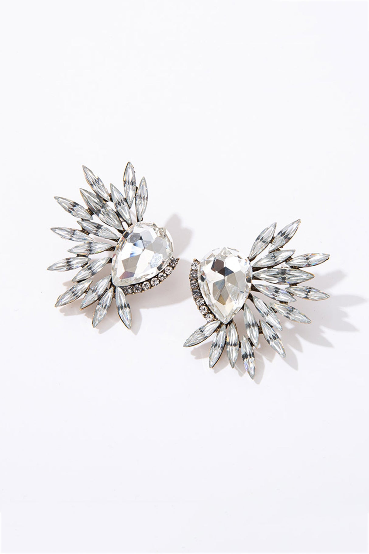 Rhinestone Wing Shape Earrings