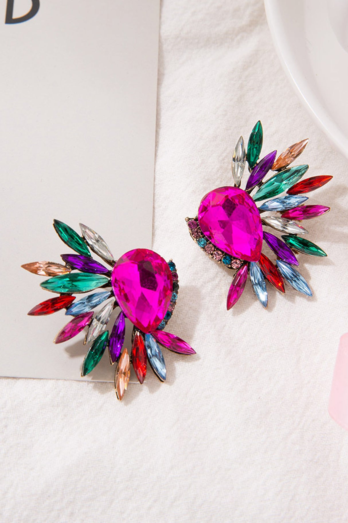 Rhinestone Wing Shape Earrings