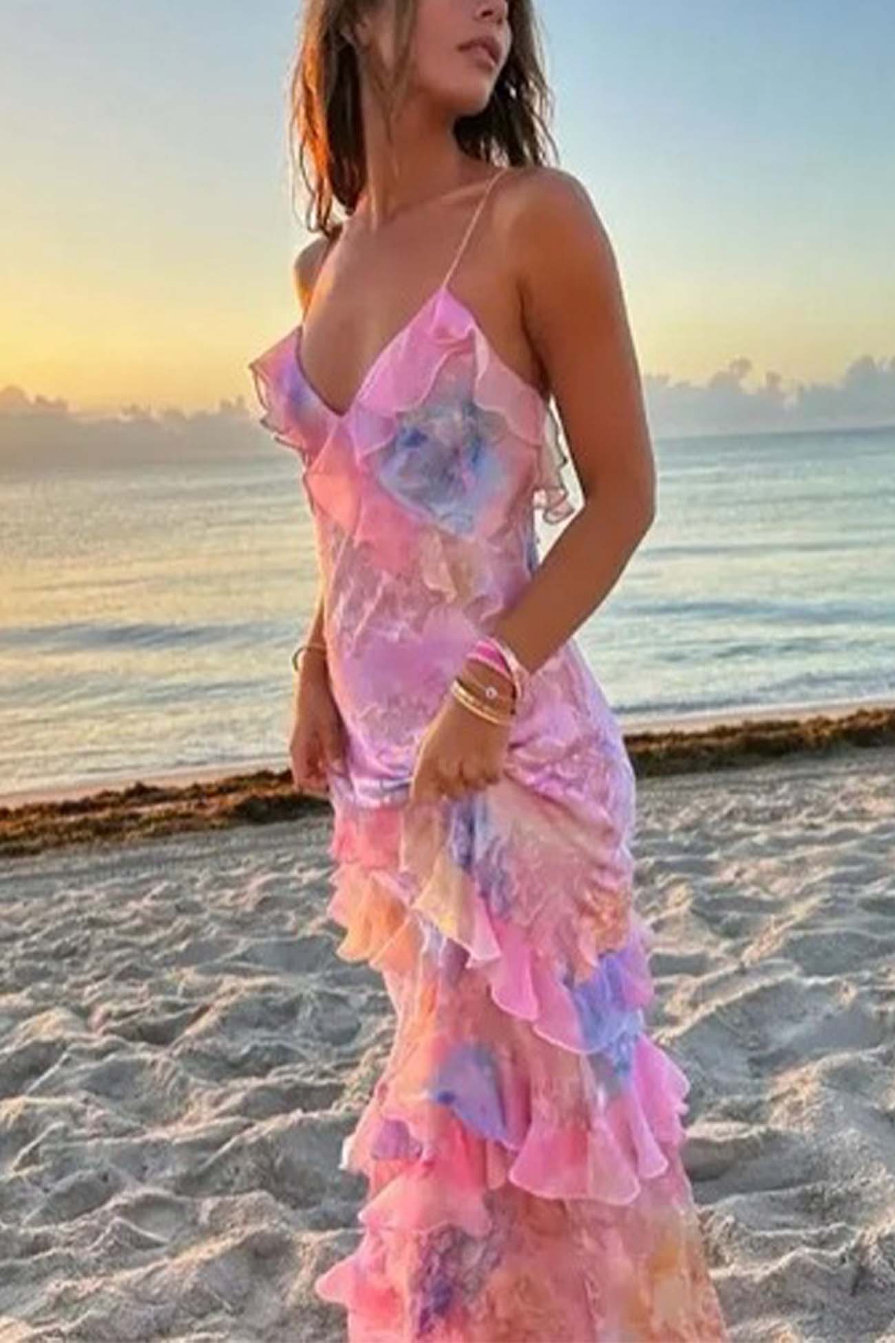 Arolora ruffled-spaghetti-strap-backless-maxi-dress