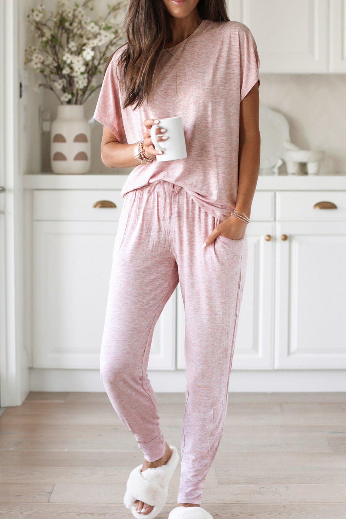 Arolora Short Sleeve T-shirt Sweatpants Set