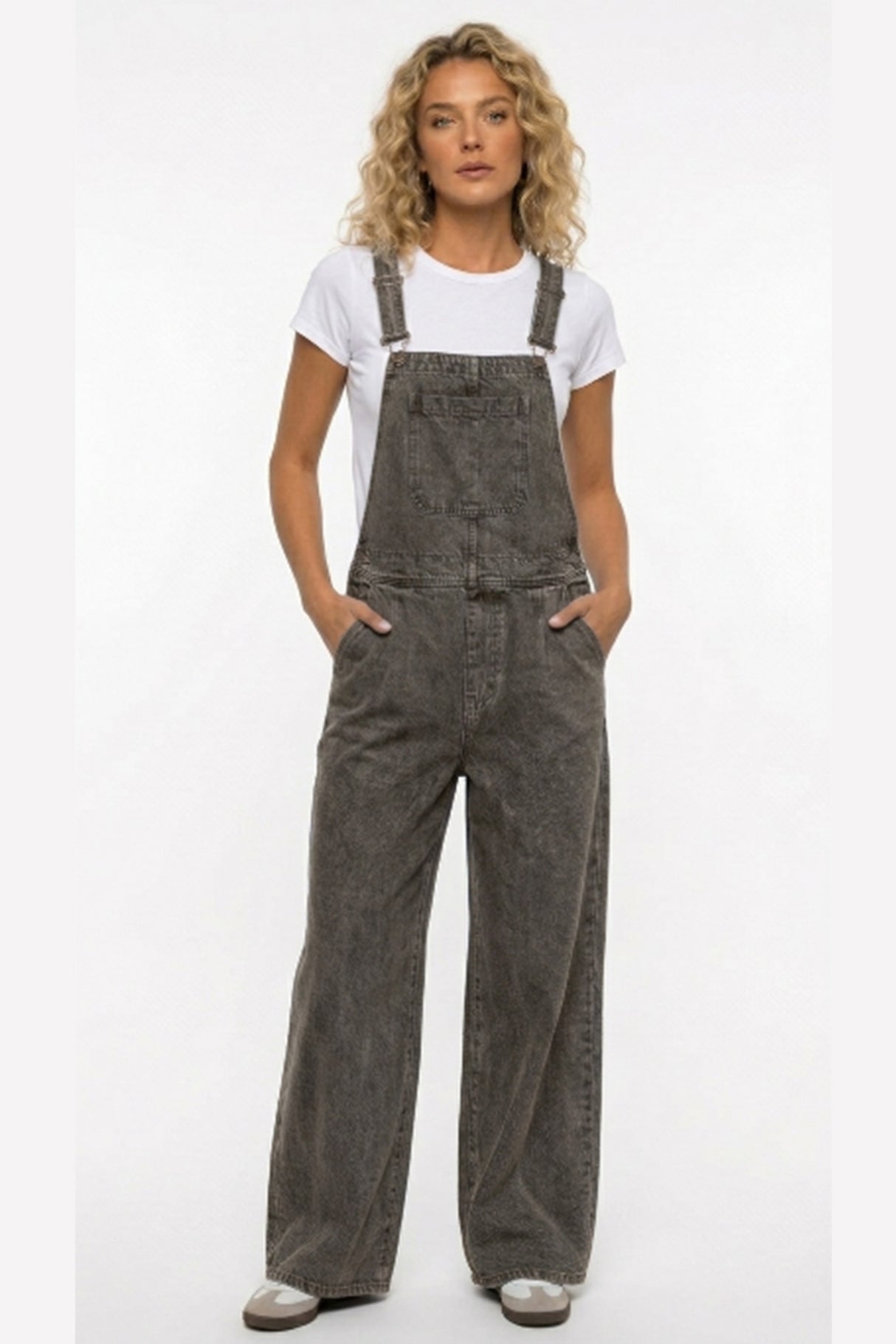 Sleeveless Pocket Front Loose Denim Jumpsuits