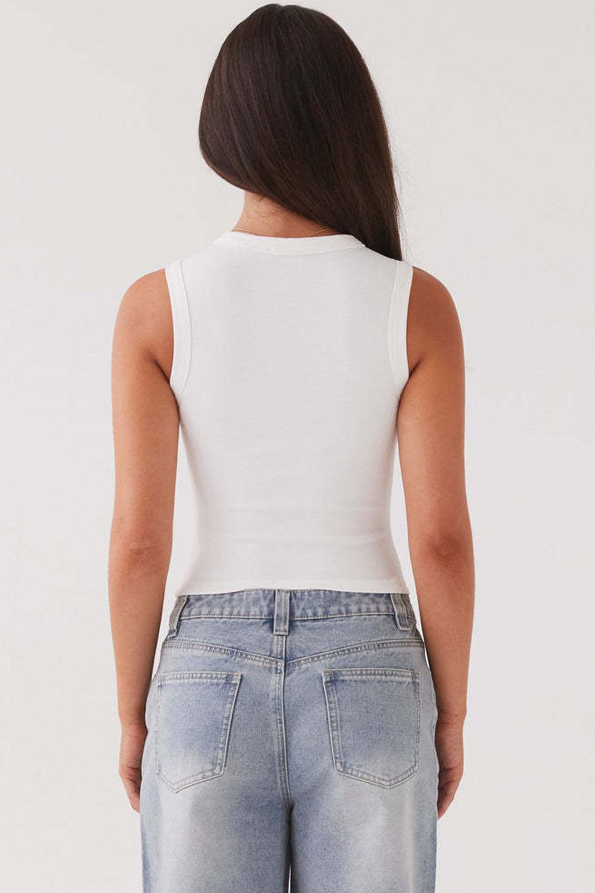 Arolora Solid Color Button-down Knit Tank Top