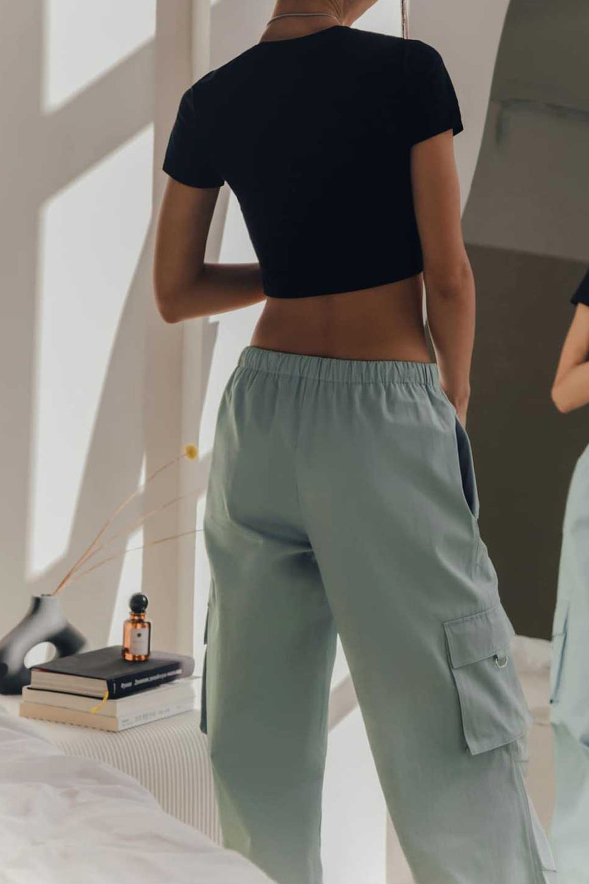 Solid Drawstring Large Pocket Cargo Pants