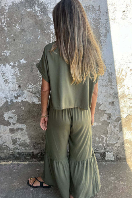 Arolora Solid Short Sleeve Flare Pants Set