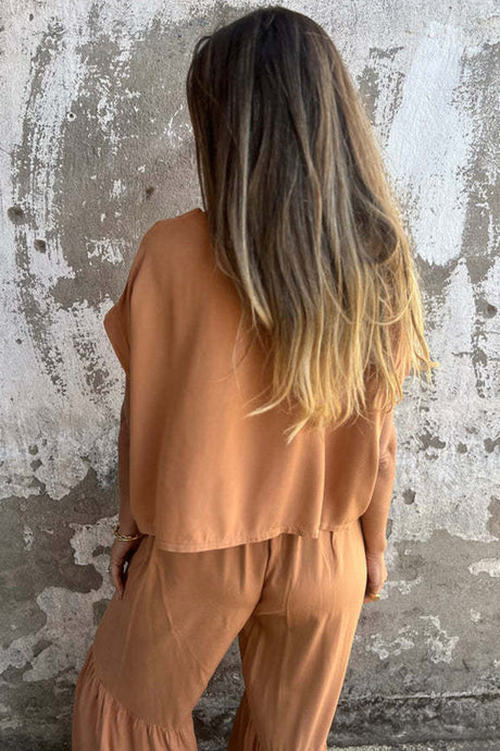 Arolora Solid Short Sleeve Flare Pants Set