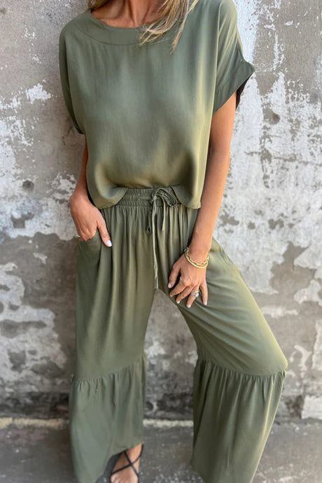Arolora Solid Short Sleeve Flare Pants Set
