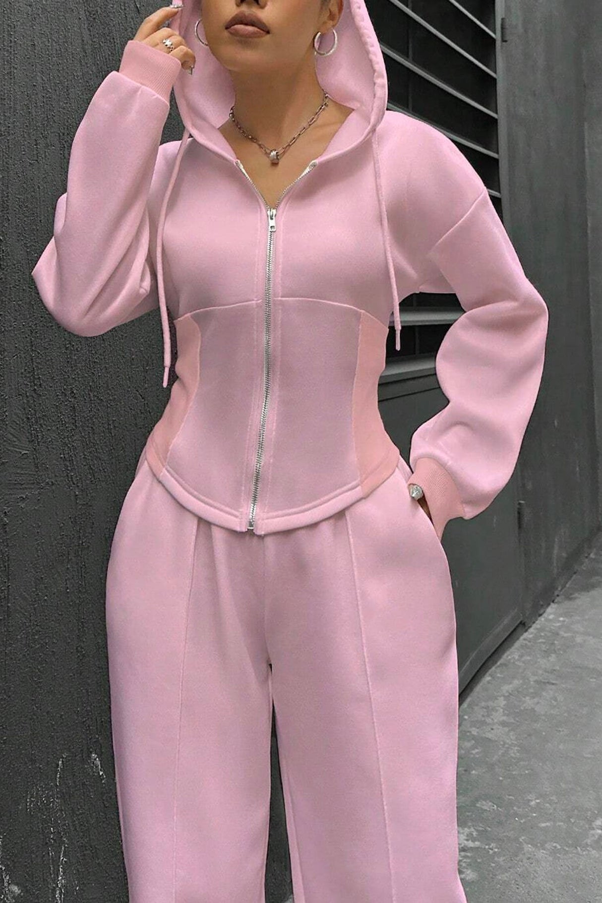 Arolora solid-slim-fit-hoodie-pants-suits