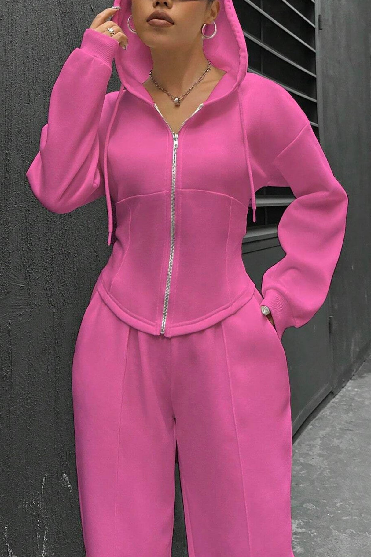 Arolora solid-slim-fit-hoodie-pants-suits