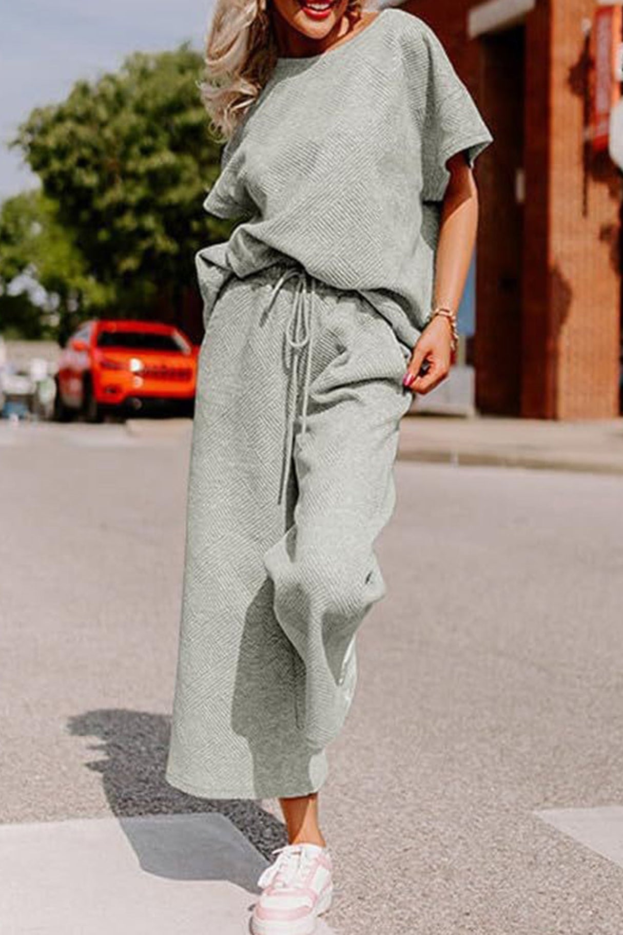Solid Textured T-shirt Long Pants Set